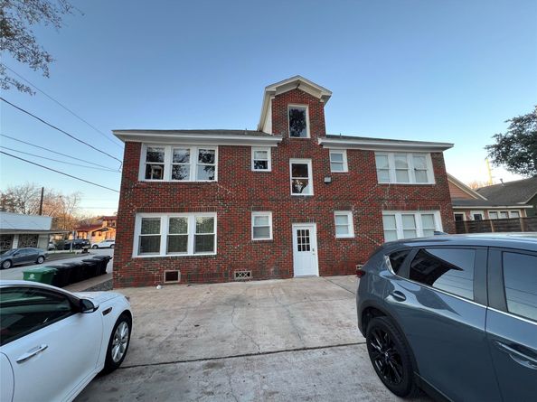 2021 Kane Street 8, Houston TX 77007