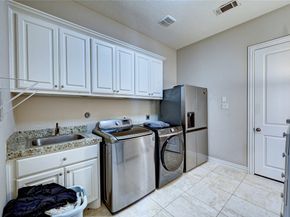 2123 Camden Creek Lane, Houston TX 77077