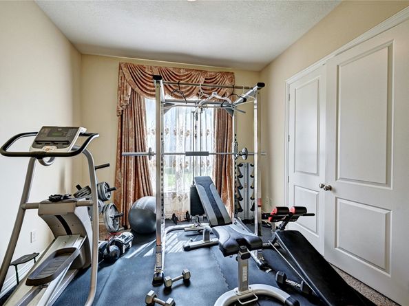 2123 Camden Creek Lane, Houston TX 77077