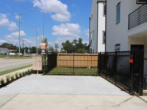 5502D Wheatley Street, Houston TX 77091