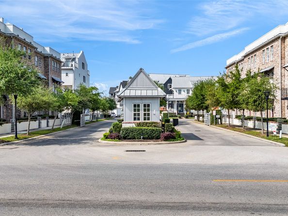 8711 Park Kolbe Lane, Houston TX 77080