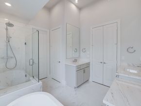 8710 Park Kolbe Lane, Houston TX 77080