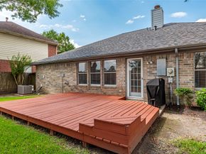 16031 Capistrano Falls Drive, Friendswood TX 77546