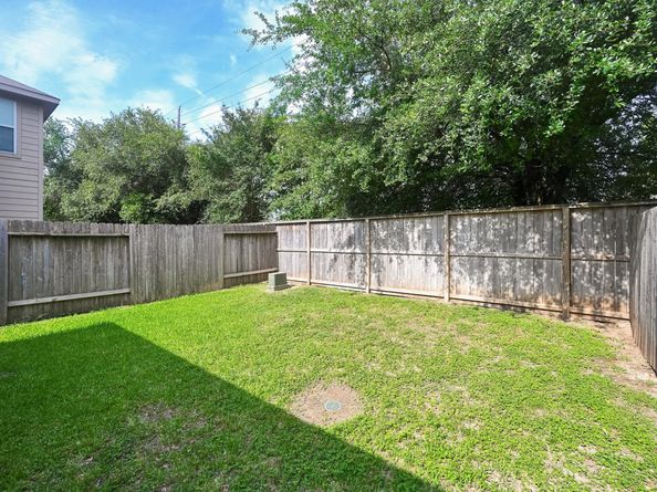11417 Hackmatack Way, Houston TX 77066