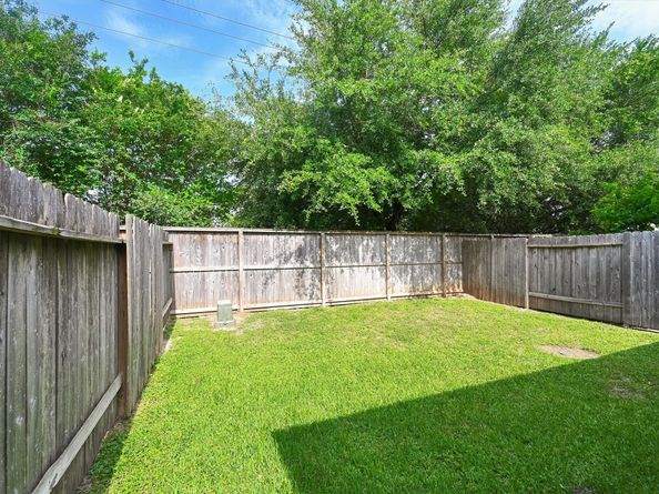 11417 Hackmatack Way, Houston TX 77066