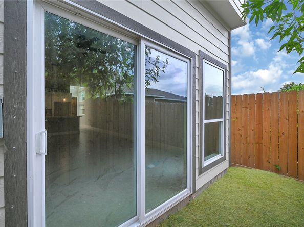 7940 Angus Street, Houston TX 77028