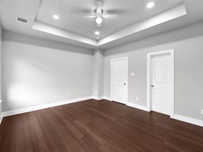 7940 Angus Street, Houston TX 77028