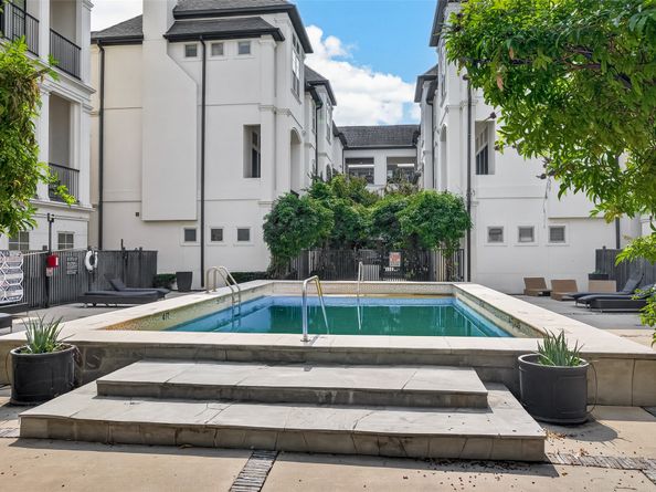703 Live Oak Street, Houston TX 77003