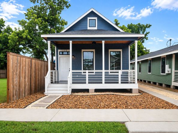 1708 Gentry Street AB, Houston TX 77009