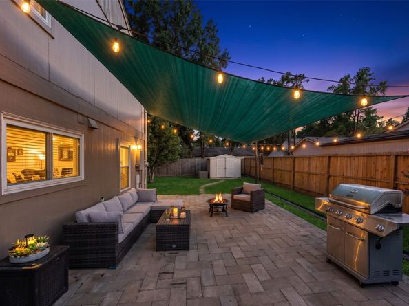 3223 Holly Green Drive, Kingwood TX 77339