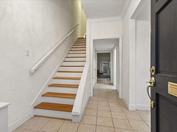 3776 Lake Street, Houston TX 77098