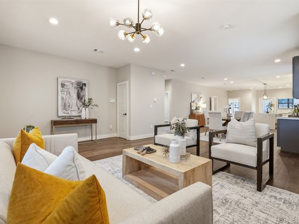 2109 Sul Ross Street, Houston TX 77098