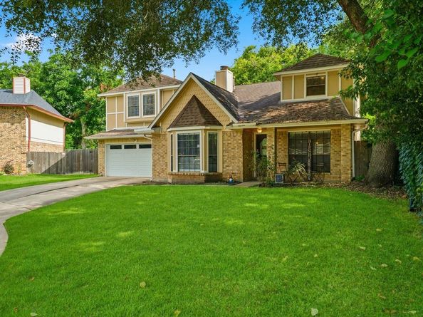 2311 Woven Wood Lane, Richmond TX 77406
