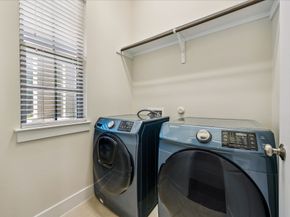 13001 Hymeadow Drive 23, Austin TX 78729