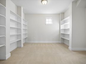 13001 Hymeadow Drive 23, Austin TX 78729