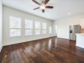 13001 Hymeadow Drive 23, Austin TX 78729