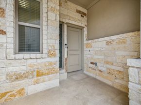 13001 Hymeadow Drive 23, Austin TX 78729