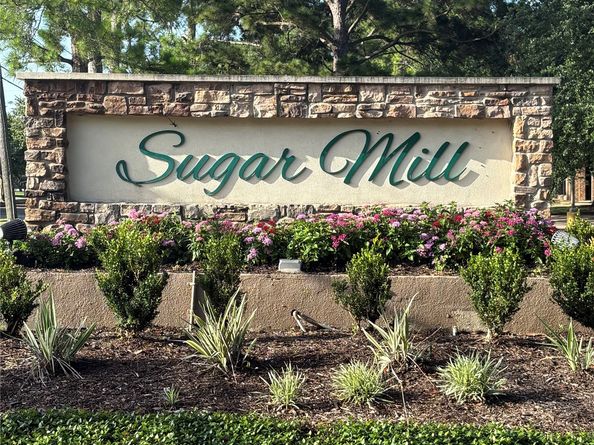 910 Millpond Drive, Sugar Land TX 77498