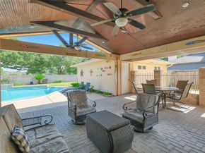 910 Millpond Drive, Sugar Land TX 77498