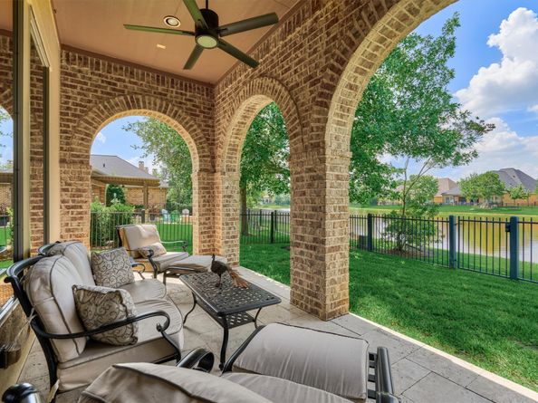 82 E Crystal Canyon Circle, The Woodlands TX 77389