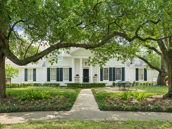 2439 Stanmore Drive, Houston TX 77019