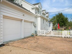 2439 Stanmore Drive, Houston TX 77019