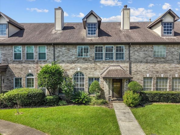 2242 Gemini Street, Houston TX 77058
