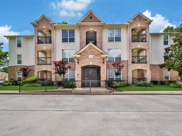 6607 Lake Woodlands Drive 333, The Woodlands TX 77382