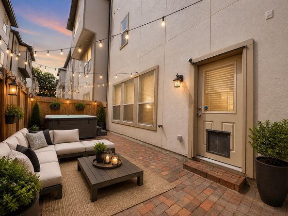 442 N Live Oak Street, Houston TX 77003