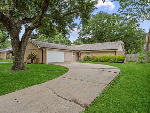 5123 Crystal Bay Drive, Houston TX 77084