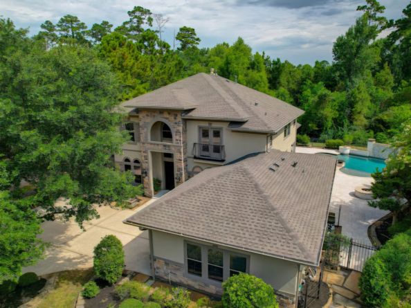 1303 Blantyre Way, Kingwood TX 77339
