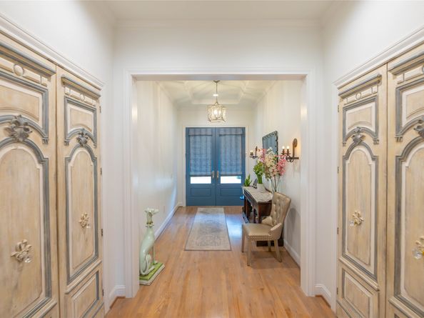 10614 Moonlight Drive, Houston TX 77096