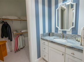 10614 Moonlight Drive, Houston TX 77096