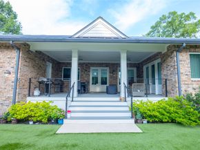 10614 Moonlight Drive, Houston TX 77096
