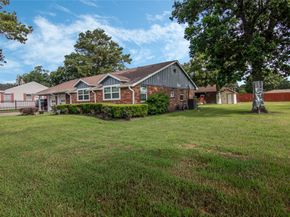 8017 Lanham Lane, Houston TX 77075
