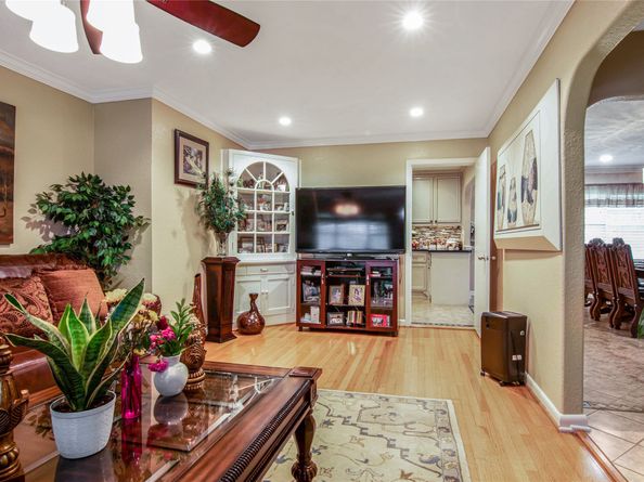 8017 Lanham Lane, Houston TX 77075