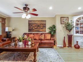 8017 Lanham Lane, Houston TX 77075