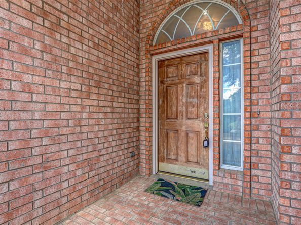 5316 Lake Mead Trail, Fort Worth TX 76137