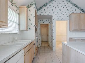 5316 Lake Mead Trail, Fort Worth TX 76137