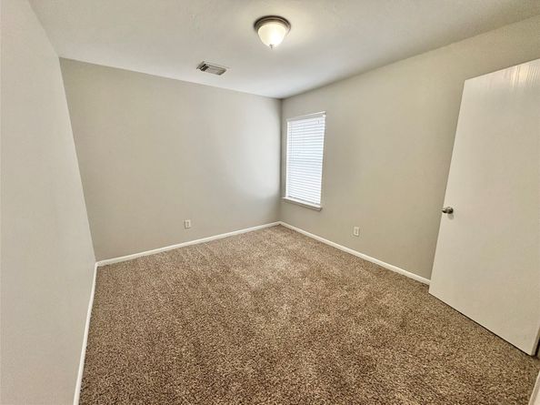2662 Kiplands Way Drive, Houston TX 77014