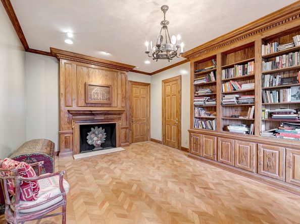 3653 Inverness Drive, Houston TX 77019