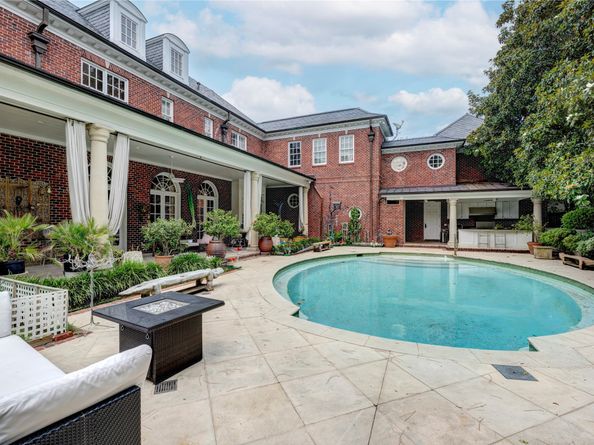 3653 Inverness Drive, Houston TX 77019
