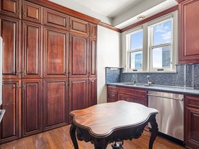 1700 Main Street 7B, Houston TX 77002