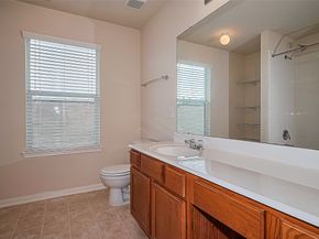 1526 Claremont Garden Circle, Houston TX 77047