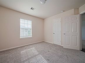 1526 Claremont Garden Circle, Houston TX 77047