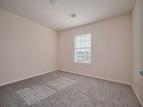 1526 Claremont Garden Circle, Houston TX 77047
