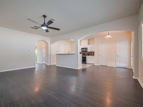1526 Claremont Garden Circle, Houston TX 77047