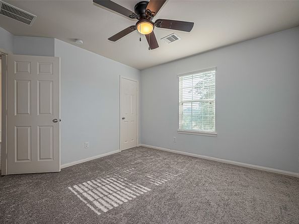 1526 Claremont Garden Circle, Houston TX 77047