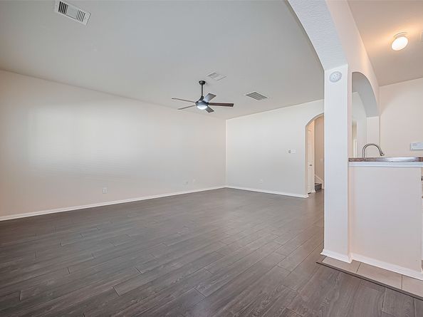 1526 Claremont Garden Circle, Houston TX 77047