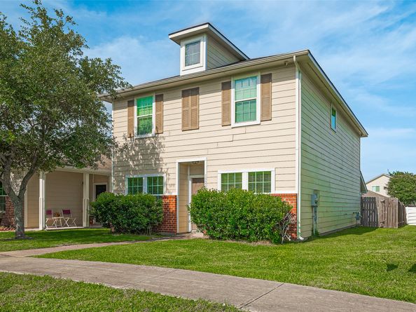 1526 Claremont Garden Circle, Houston TX 77047